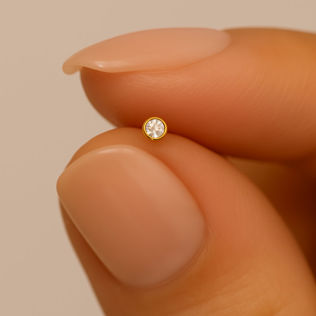 9K Gold Round CZ Jewelled L-Shape Nose Stud - Monster Piercing